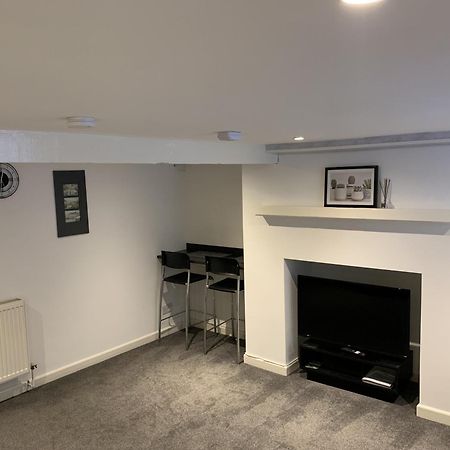 St Pauls Rd - Townhouse Accommodation Bradford  Phòng bức ảnh