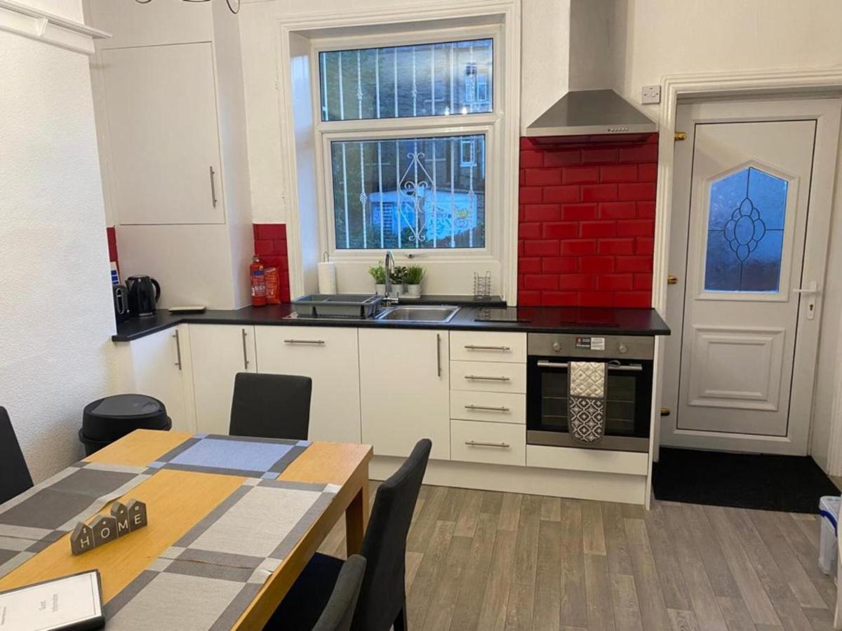 St Pauls Rd - Townhouse Accommodation Bradford  Ngoại thất bức ảnh