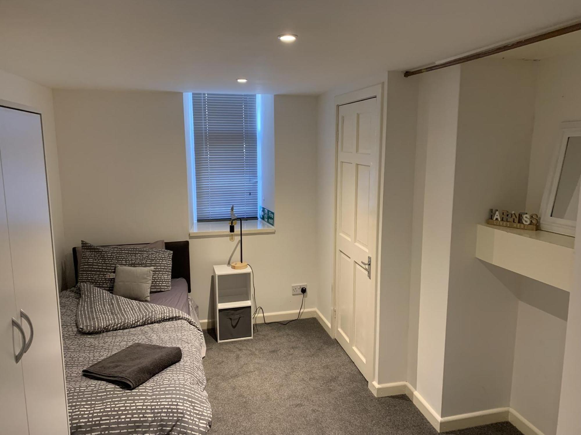 St Pauls Rd - Townhouse Accommodation Bradford  Phòng bức ảnh